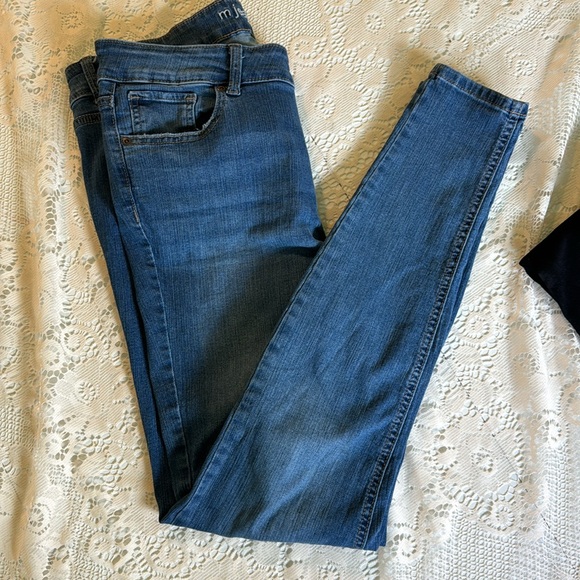 Women’s M jeans by Maurice midrise 12 long strt leg washed Denim used condition - Picture 4 of 5